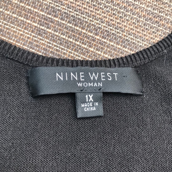 Black Knit Tank W/Pleat Detail - Sz 1X-EUC - Picture 5 of 8